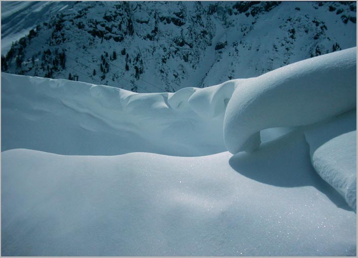 leeside cornice, the alps