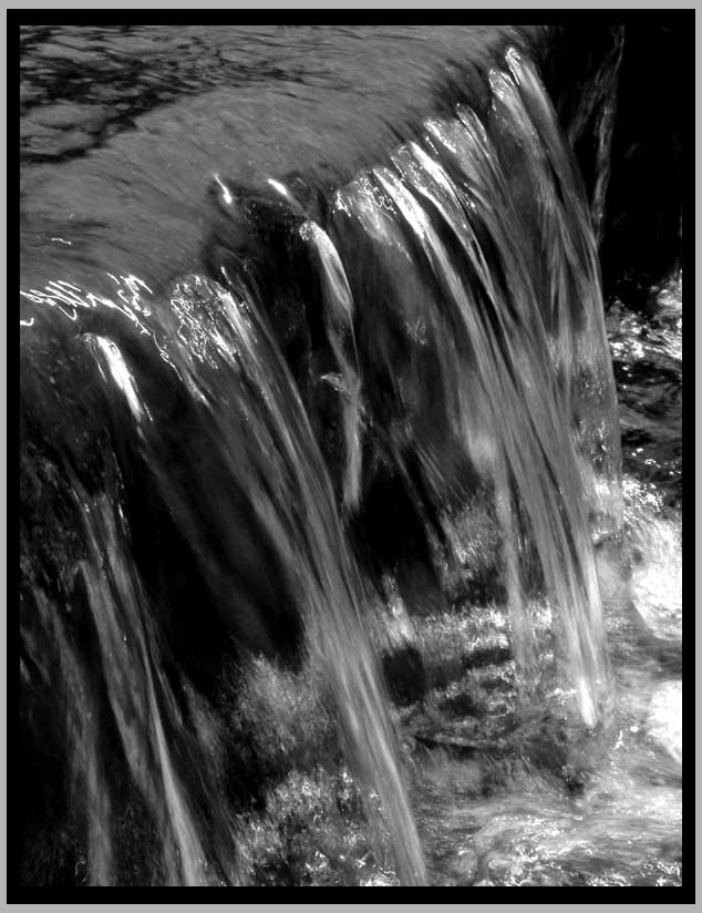 west cascade (bw)